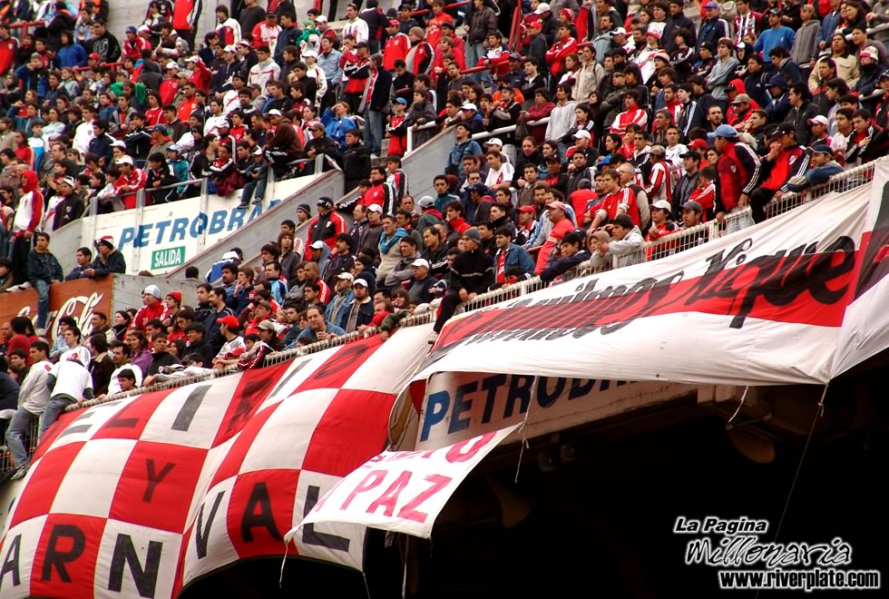 River Plate vs Newell´s Old Boys (AP 2007) 10